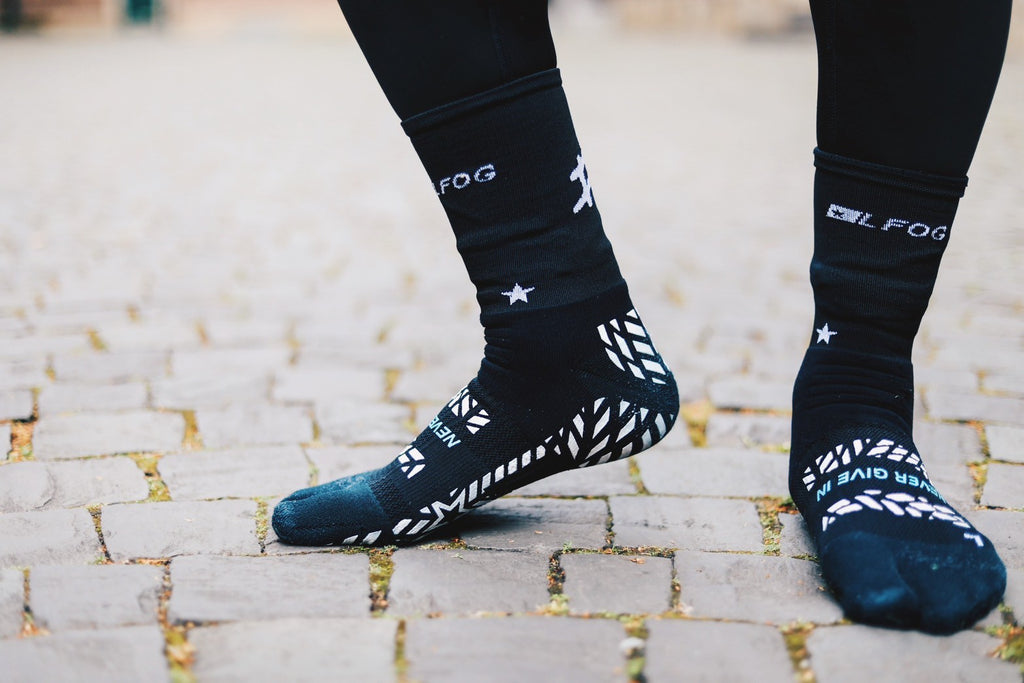 ONE GRIP BLACK｜足袋型グリップソックス サッカー・GK用｜Hashtag One