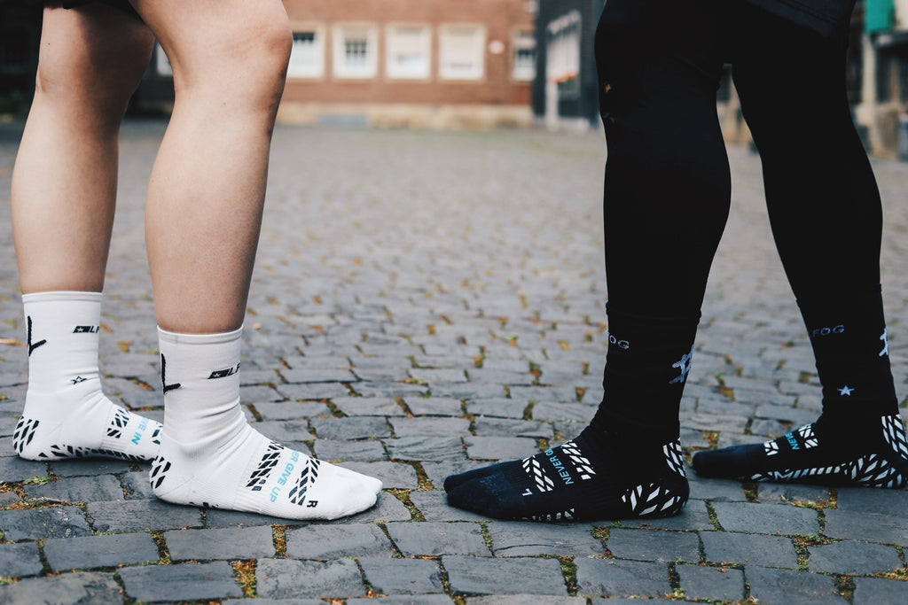 ONE GRIP BLACK｜足袋型グリップソックス サッカー・GK用｜Hashtag One