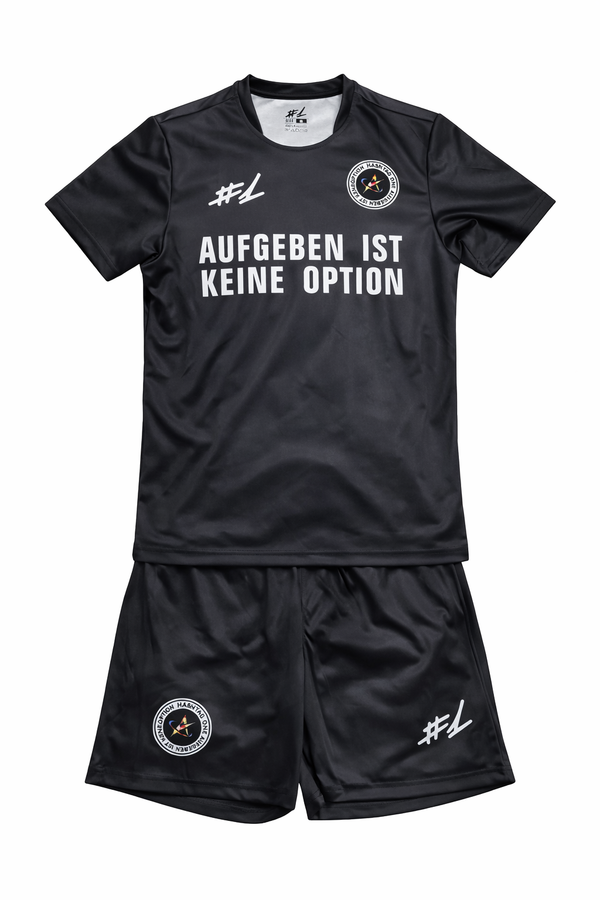 Hashtag One トレーニングウェア（上下セット）