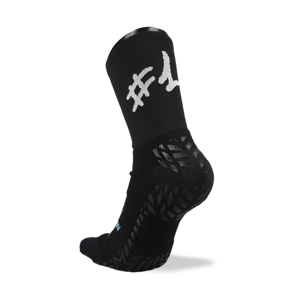 ONE GRIP BLACK |足袋型グリップソックス – Hashtag One Japan ONE GRIP BLACK |足袋型グリップソックス – Hashtag One Japan