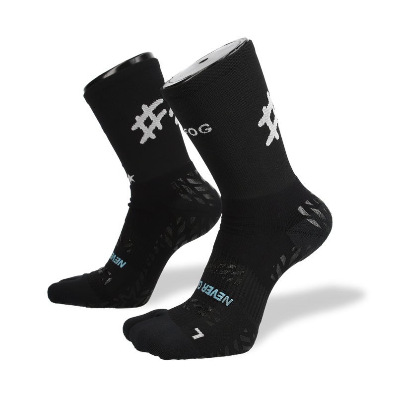 ONE GRIP BLACK ｜足袋型グリップソックス – Hashtag One Japan
